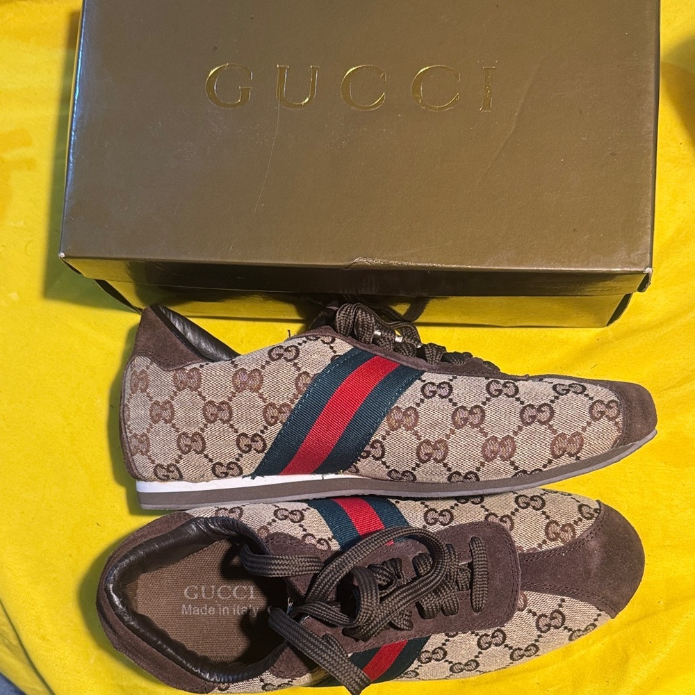 Gucci Beige and Brown Patterned Sneakers - Picture 2 of 5